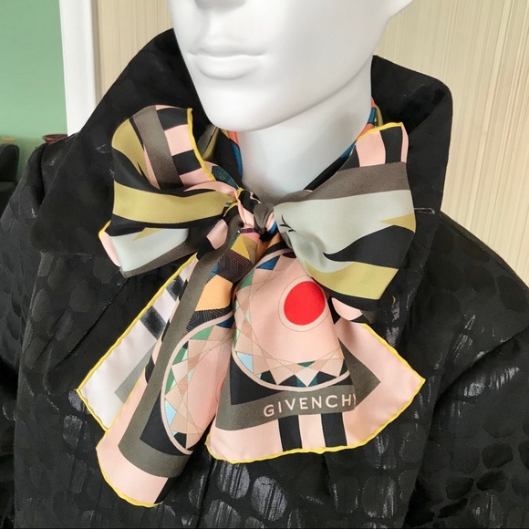 SCARVES @Top_Of_The_Mark - Picture 5 of 16